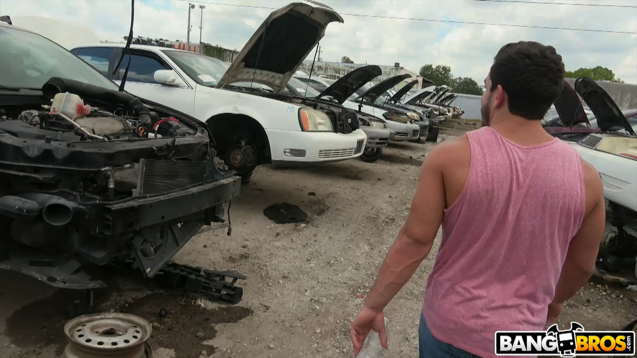 Aidra Fox Gets Fucked at a Junkyard