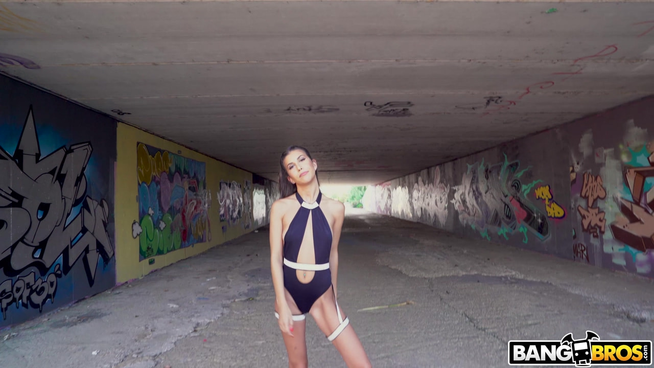 Sexy Romanian's Anal Adventure
