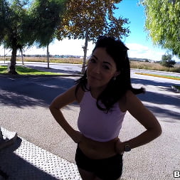 Big Ass bouncing on the cock in public