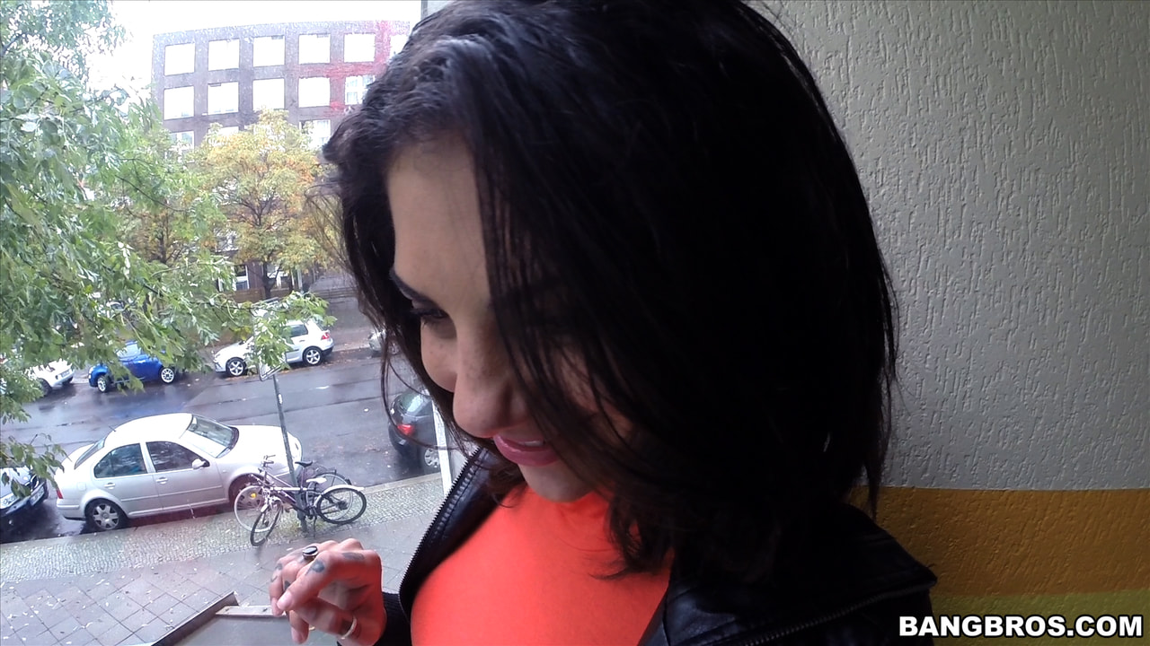 A Wild Bang With Bonnie Rotten