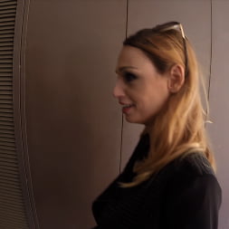 Erica Fontes puts her fuck skills to the test