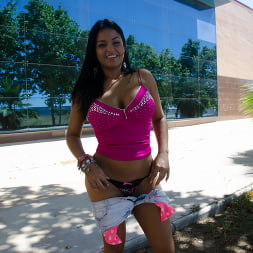 Latina Babe With Big Ass And Tits Gets Fucked On The Streets