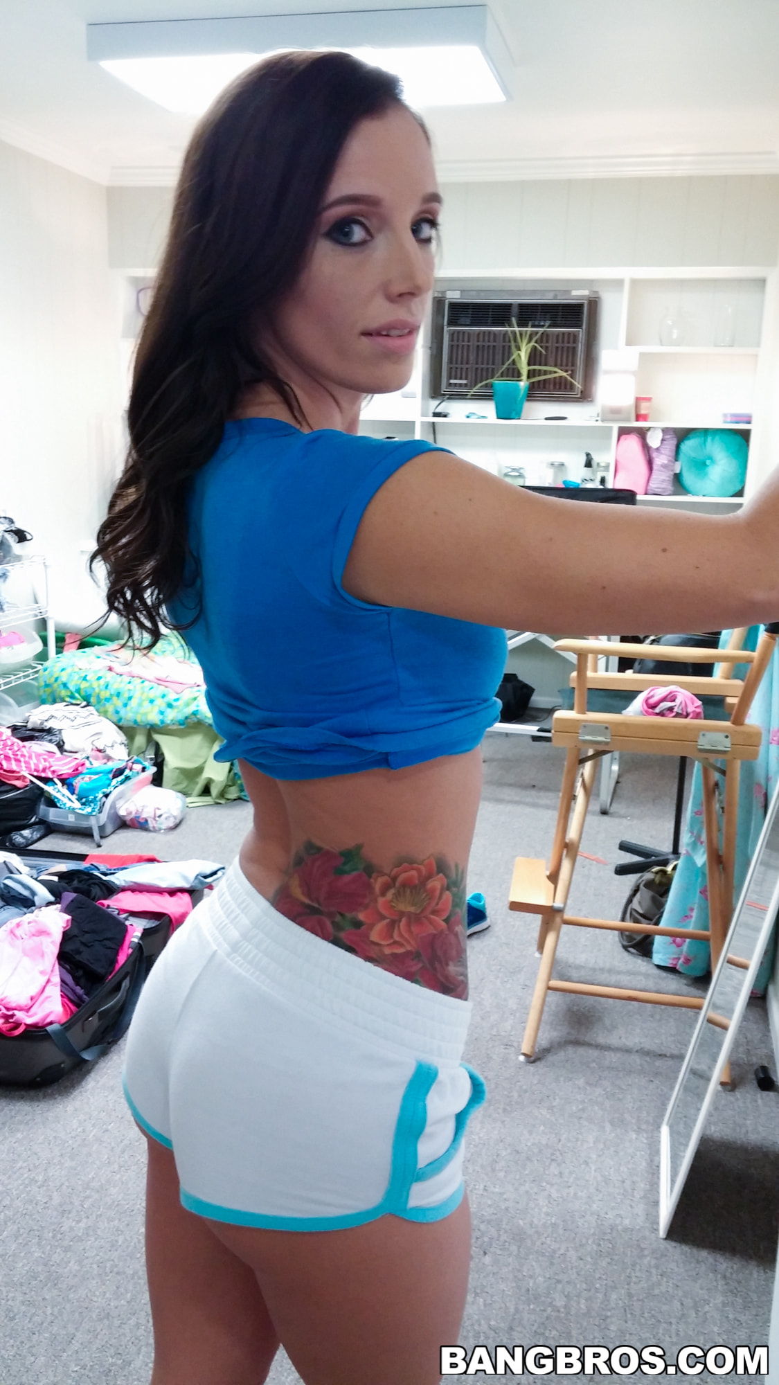Big black dick for sexy brunette