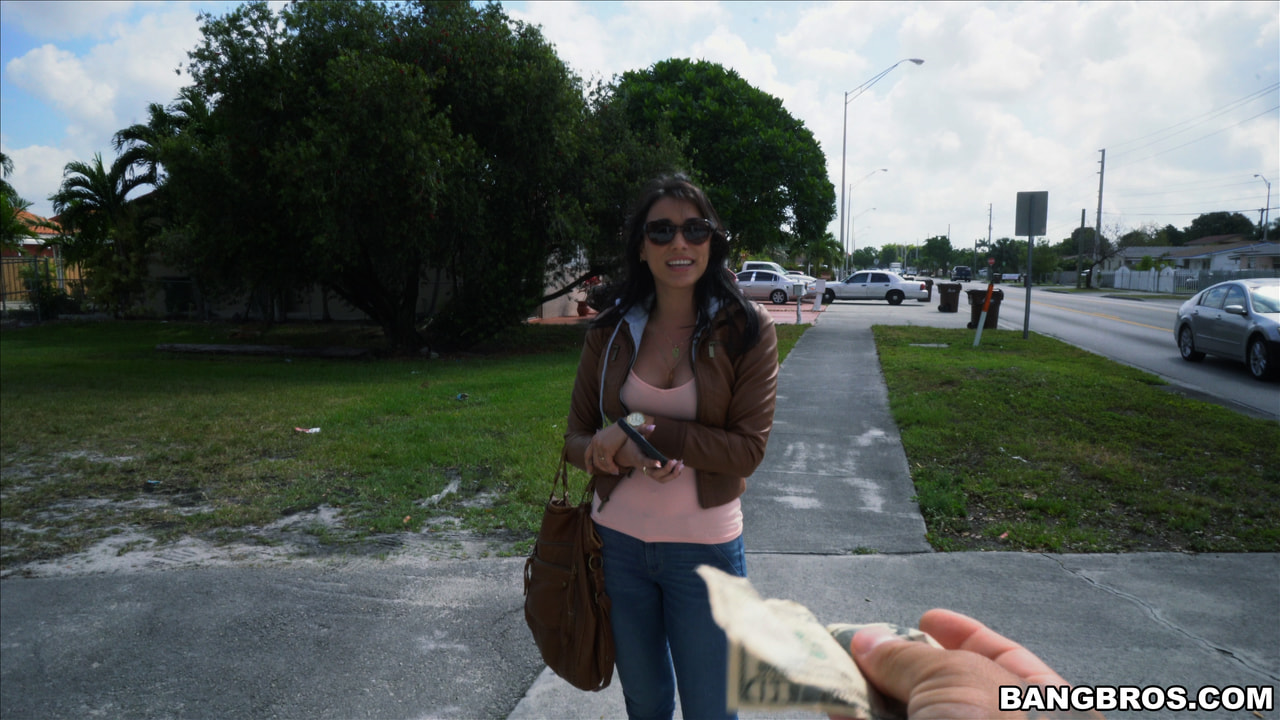 Jessi and her Bangin' Ride through Hialeah