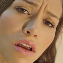 Karter Foxx recibe la polla en POV
