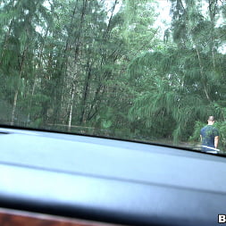 Big booty MILF fucked outdoors