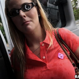 Horny College Chicks Love To FUCK!