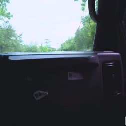 Recogiendo culos calientes en el autobús