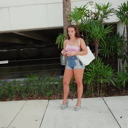 Mandy Fucks to Buy a House