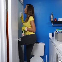 Mariah cleans more than just the apartment