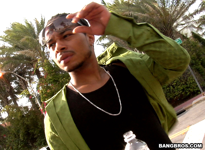 Maya Gates in 'Maya loves big cocks'