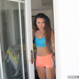 Tiny Asian Amateur Gets Huge Meat!