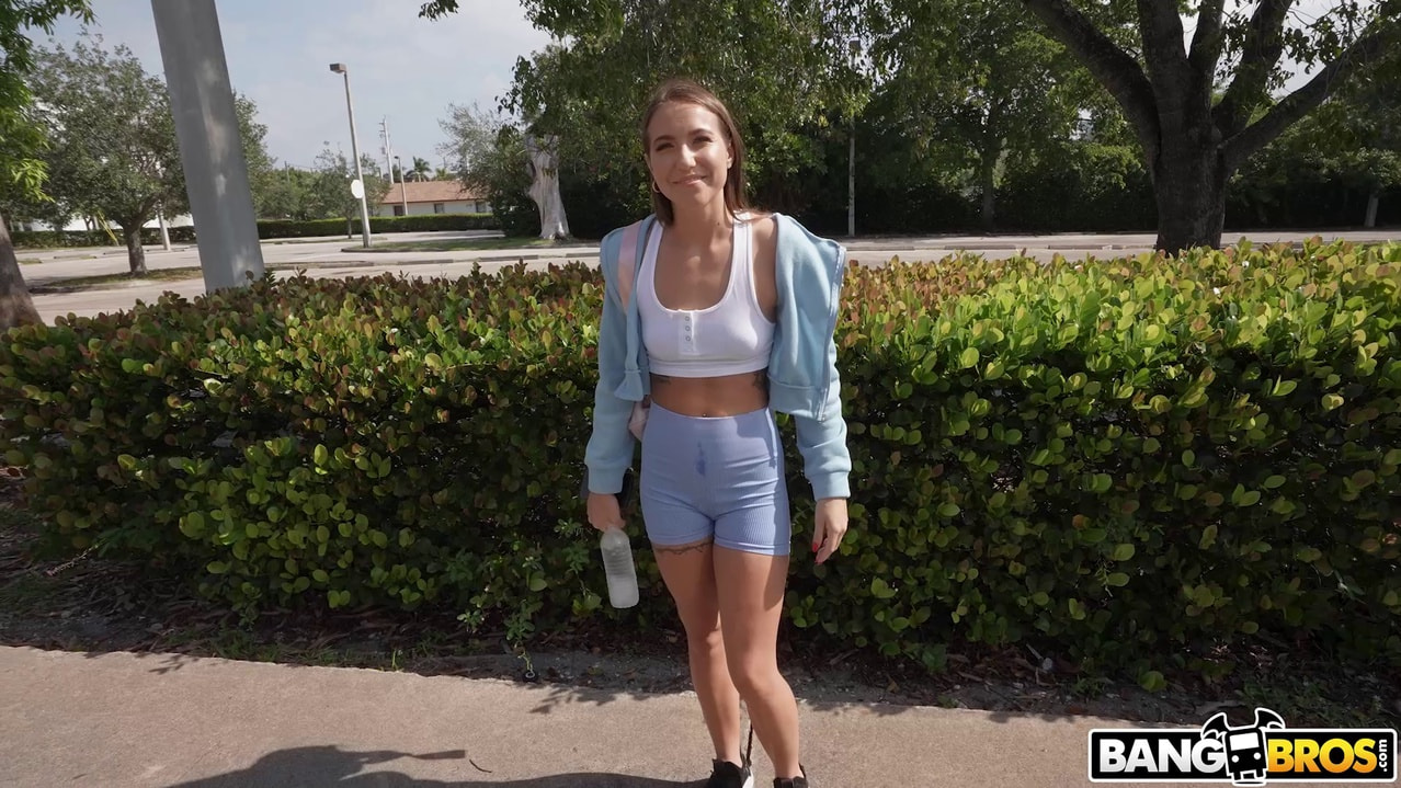 Cute Girl Gets Fucked On The Bus