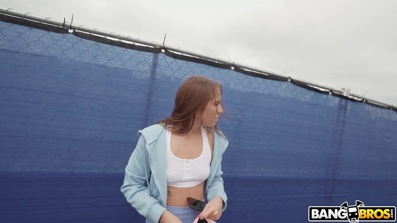 Cute Girl Gets Fucked On The Bus